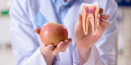 Zahnbewusst genießen – Tipps zur zahnfreundlichen Ernährung aus Bremen Horn-Lehe